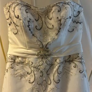 CASSABLANCA wedding gown